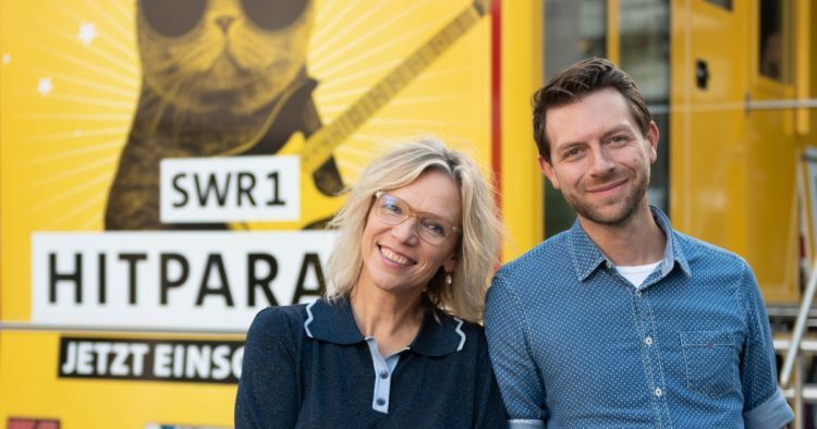 SWR1 Hitparade 2024 mit Stefanie Anhalt und Corvin Tondera (Bild: © SWR)