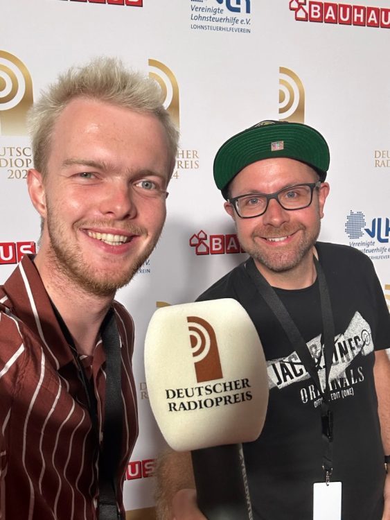 Christopher Deppe und Daniel Hobein beim Deutschen Radiopreis 2024 (Bild: RADIOSZENE)